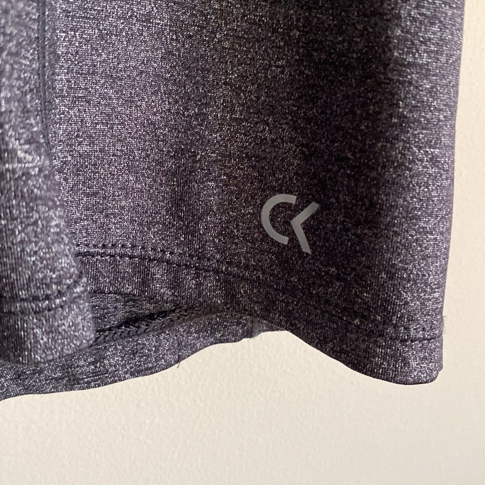 Calvin Klein Performance Small - Picture 2 of 5